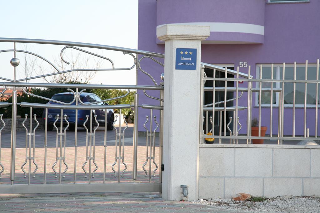 Vila In Lavanda ฟาชานา ภายนอก รูปภาพ